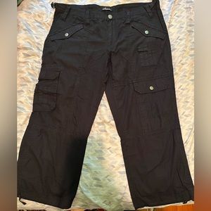 Women’s Seduction Black Capris Size Medium 7